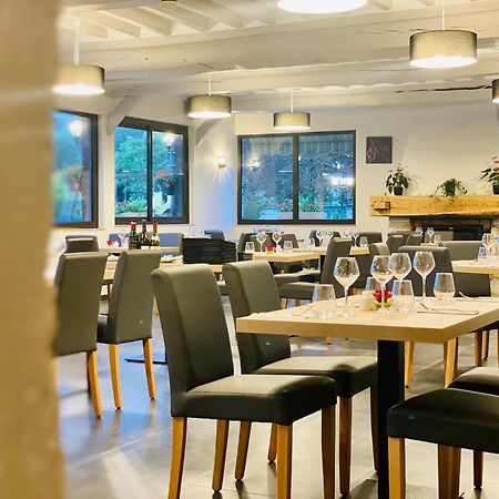 Logis Hotel Restaurant L'Unique Menesqueville Екстериор снимка